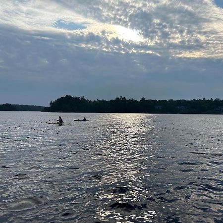 Muskoka Escape Hotel Port Carling Ngoại thất bức ảnh