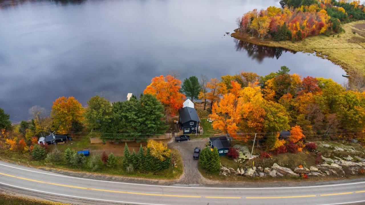 Muskoka Escape Hotel Port Carling Ngoại thất bức ảnh