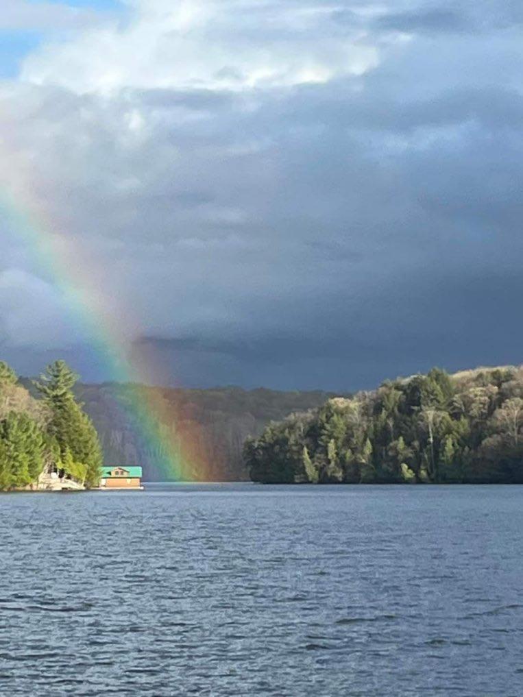 Muskoka Escape Hotel Port Carling Ngoại thất bức ảnh